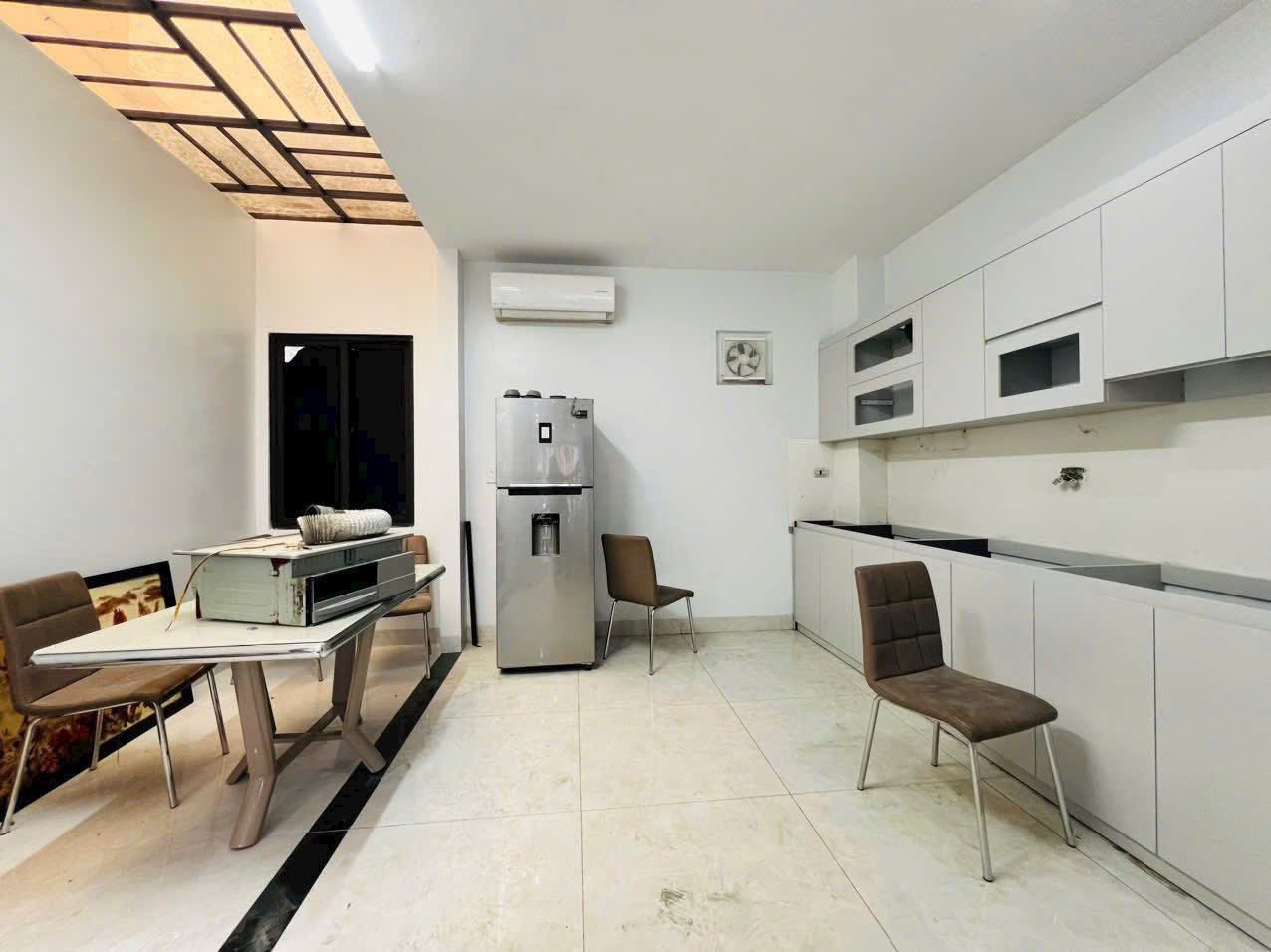 Bán Nhà 3 Tầng Kênh Liêm Siêu Đẹp. DT:58m2 Full nội thất