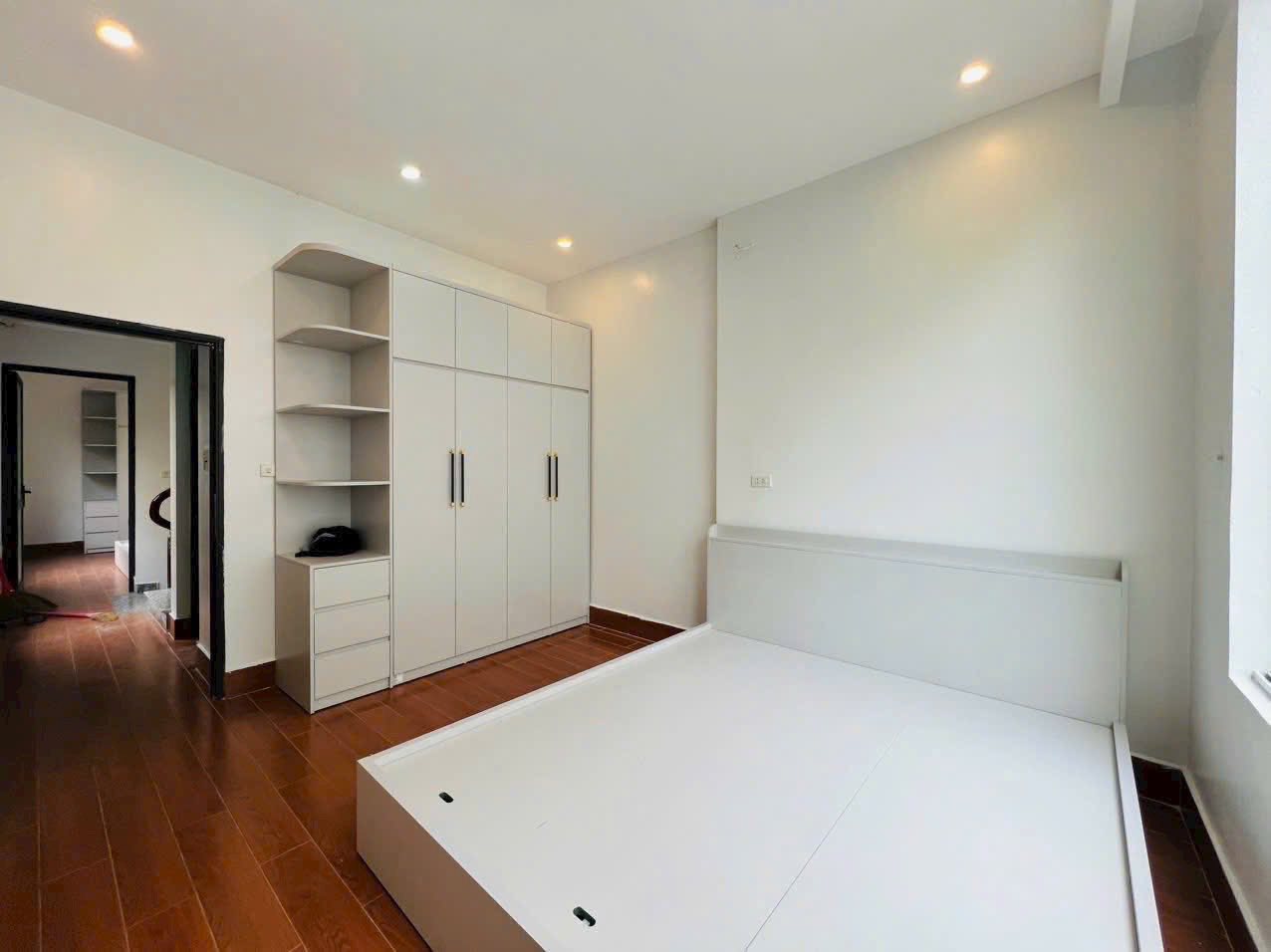 Bán Nhà 3 Tầng Kênh Liêm Siêu Đẹp. DT:58m2 Full nội thất