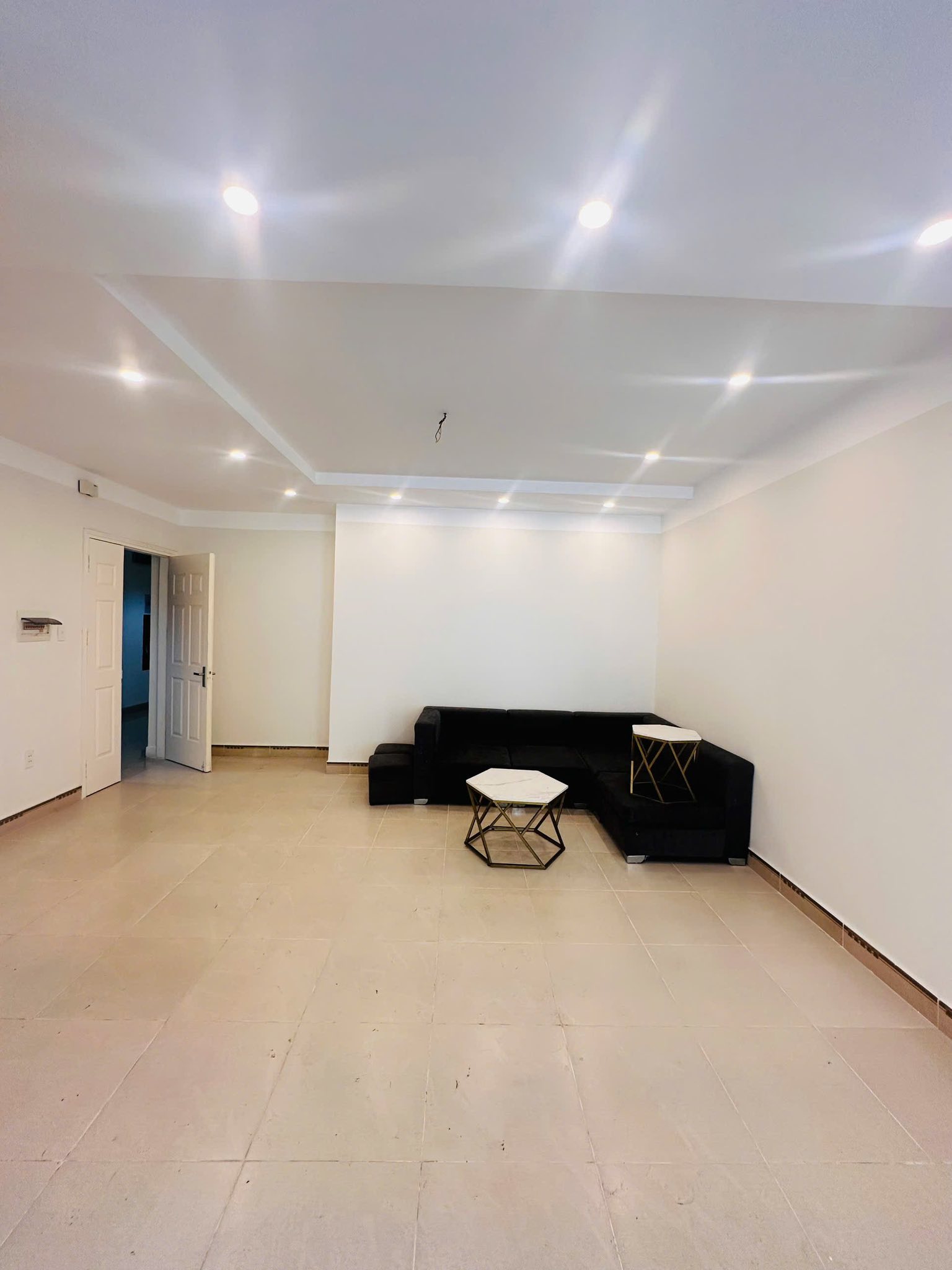 Bán Cc Hạ Long DC 2 Ngủ 102.6m2 View Đường 25/4 Hạ Long !!!