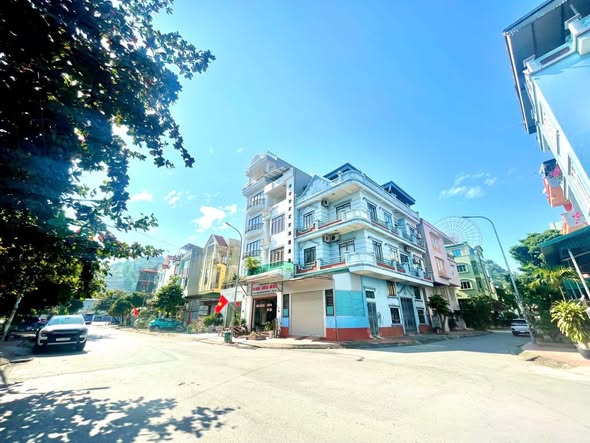 Bán Lô B17-8 KĐT Vựng Đâng. DT:82.5m2,MT:5.5m. Hướng : Đông Bắc !!!