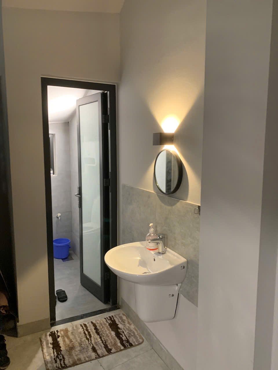 Bán Nhà 5.5 Tầng Khu Rẻ Quạt Vựng Đâng. DT:103.5m2 Siêu Đẹp !!!