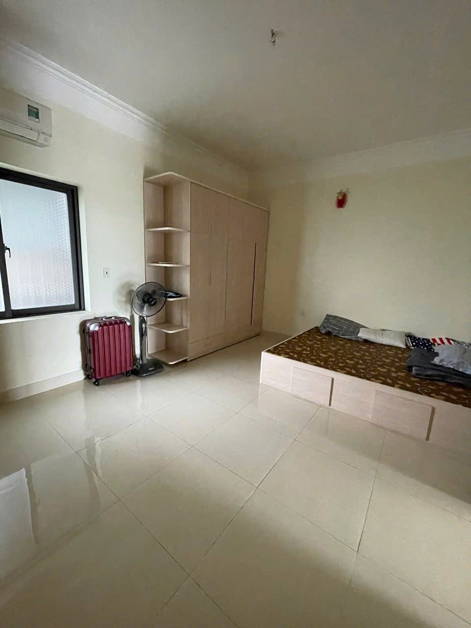 Bán Nhà 3 Tầng KĐT Vựng Đâng. DT:82.5m2,MT:5.5m.H:Tây Bắc !!!